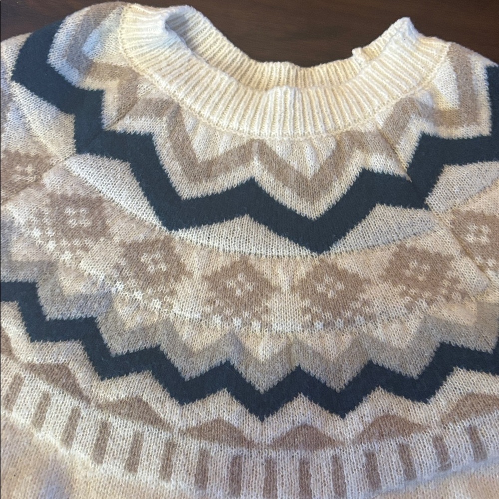 Women's Cream Patterned Sweater - Picture 2 of 4